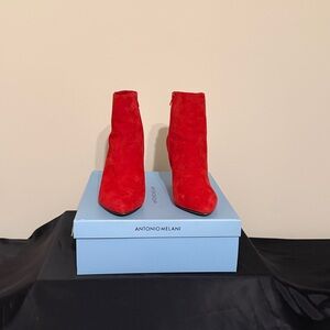 Antonio Melani booties